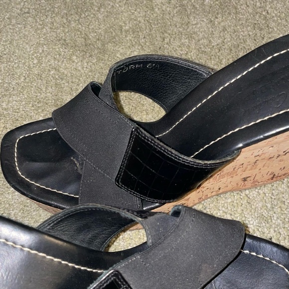 Clogs - Picture 2 of 7